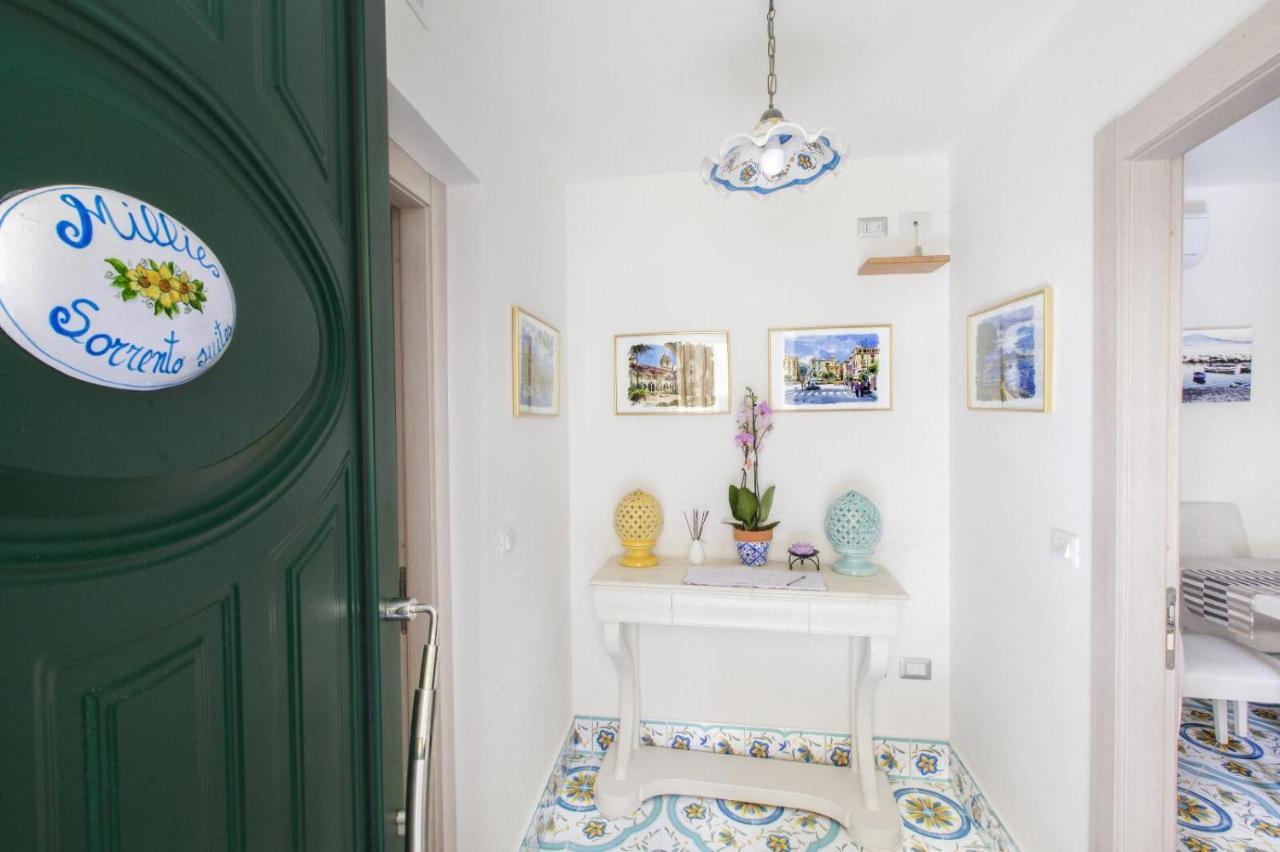 Millie Sorrento Suites エクステリア 写真