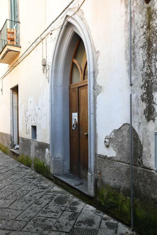 Millie Sorrento Suites エクステリア 写真